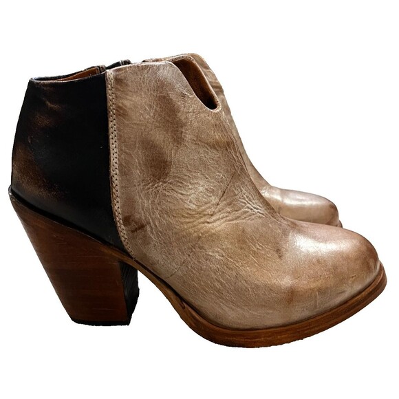 Freebird by Steven Distressed Brown and Black Ankle Boots - Picture 5 of 16